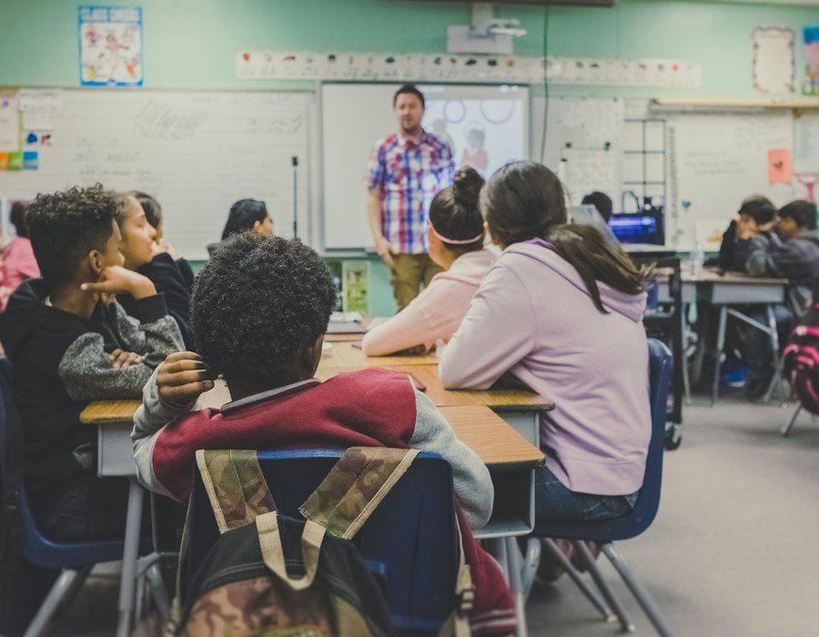 Legalb aplicada ao setor de educação